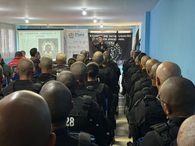 Policiais penais de quatro estados iniciam Curso de Intervenção Tática no Piauí.