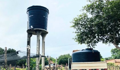 Rural e Abastecimento: Prefeitura de Floriano instala caixa d’água na localidade Morrinhos. (Foto: Divulgação/Prefeitura de Floriano)
