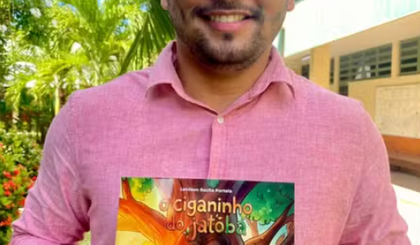 Escritor do Piauí ganha prêmio com livro infantojuvenil. (Foto: Ascom UFPI) Escritor do Piauí ganha prêmio com livro infantojuvenil. (Foto: Ascom UFPI)