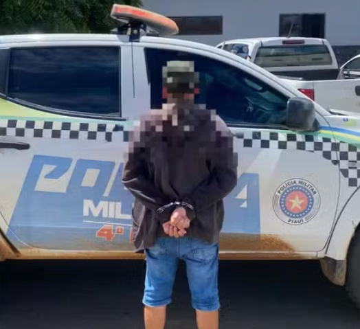 Homem acaba na cadeia após tentar matar companheira por duas vezes.