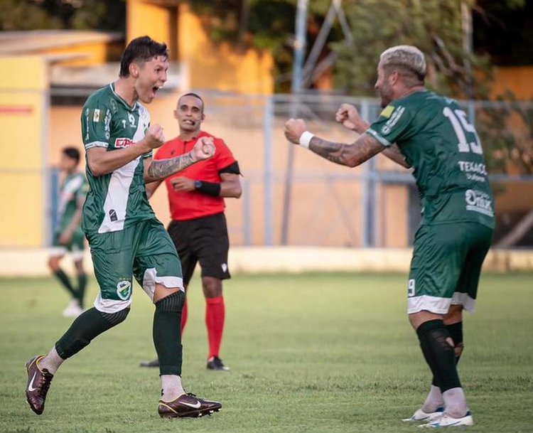 Altos termina primeiro turno da Série D no G4, mas defesa é considerada frágil.