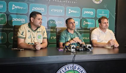 Atlético-PI apresenta Deividy Hadson como novo técnico. (Foto: Maurício Soares/ge) Atlético-PI apresenta Deividy Hadson como novo técnico. (Foto: Maurício Soares/ge)