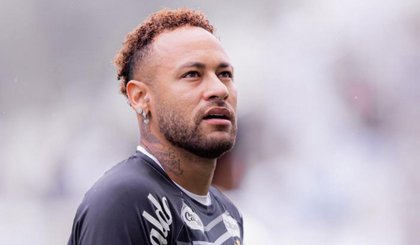 CBF mantém Neymar e espera recuperação para a Copa