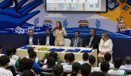 UFPI homenageia piauienses campeões da Olimpíada Brasileira de Física
