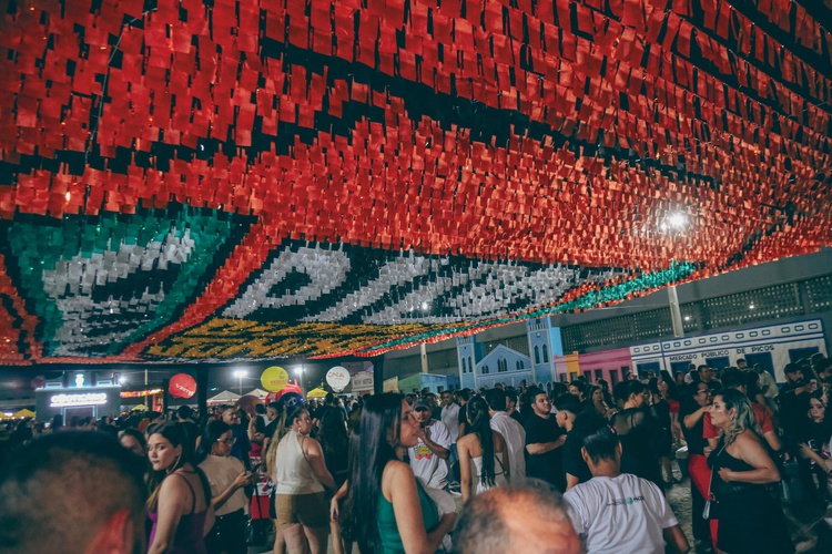 Cidade Junina movimenta economia e fortalece cultura no interior, destaca Rafael Fonteles em Picos.