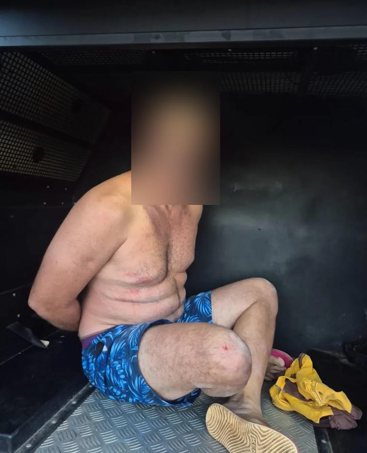 Fugitivo se esconde em forro, mas é preso por roubo de moto em Teresina.