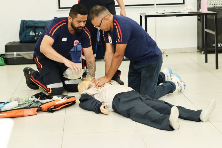 SAMU de Floriano realiza capacitação para aprimorar atendimento de urgência e emergência.