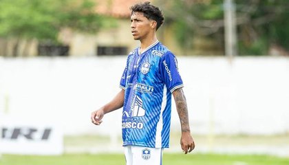 Atacante Wesley reforça o Picos para a Série B do Piauiense 2026. (Foto: Reprodução