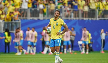 Danilo revela possibilidade de ciclo na Seleção ter sido encerrado Danilo revela possibilidade de ciclo na Seleção ter sido encerrado