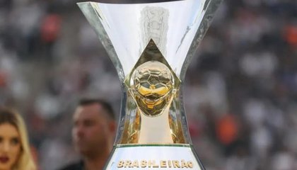 Disputa pelo troféu do Brasileirão retoma após parada para a Copa do Mundo (Foto: Divulgação / CBF