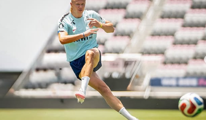 Haaland se despede dos EUA após eliminação na Copa do Mundo Haaland se despede dos EUA após eliminação na Copa do Mundo