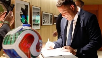 Ronaldo comenta depressão após aposentadoria do futebol. (Foto: Divulgação / Fifa