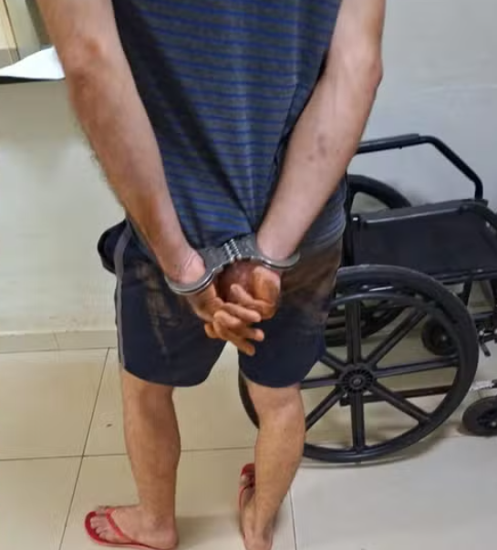 Suspeito de roubos em Altos é preso com arma falsa.