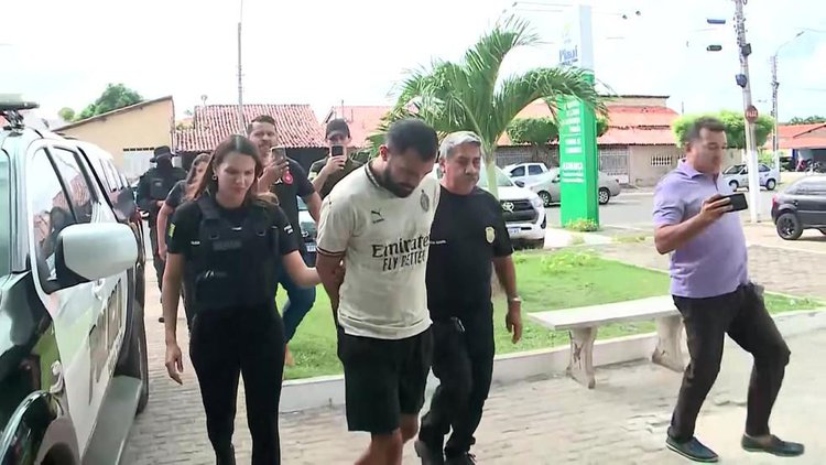 Treinador de futsal e pastor, homem é condenado a 103 anos de prisão por abuso sexual.